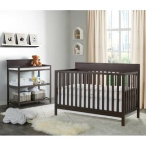 Tempat Tidur Bayi Perempuan Lattimer